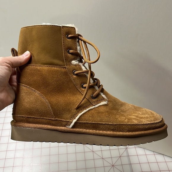 KOOLABURRA by UGG "Advay" Urban/Boho Chestnut Tan Suede Round Lace Up Boots 10 - Picture 9 of 16